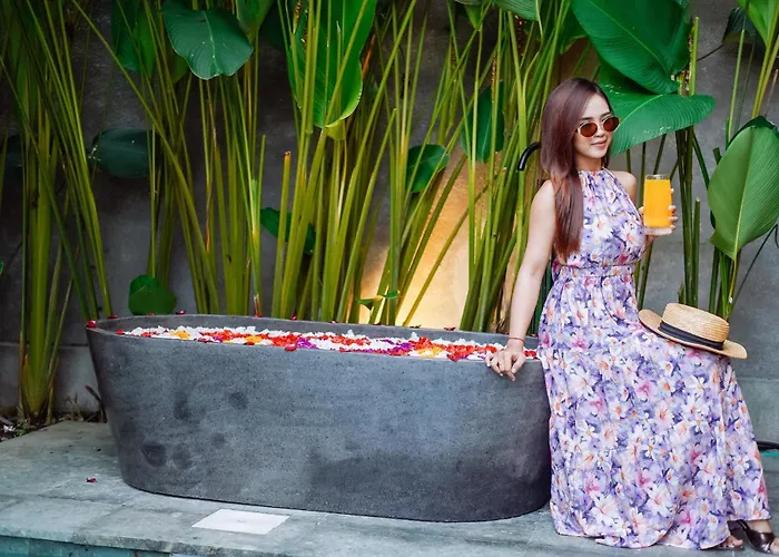 Damarya Boutique